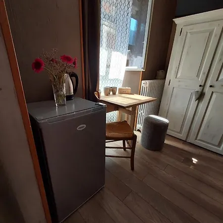 Oda ve Kahvaltı Le Patio De Luchon 3*