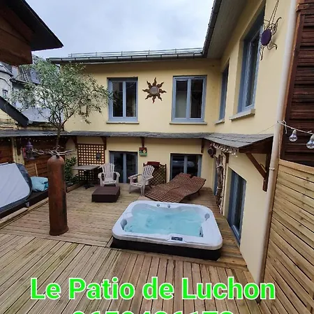 Le Patio De Luchon Oda ve Kahvaltı