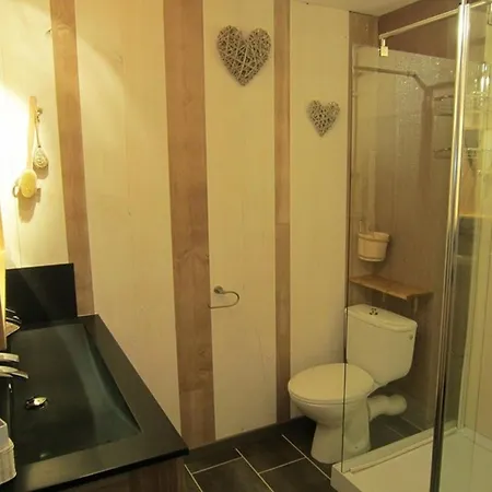 Oda ve Kahvaltı Le Patio De Luchon 3*