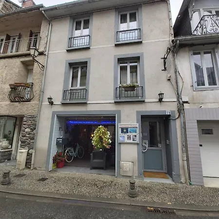 Le Patio De Luchon