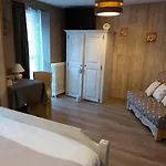 住宿加早餐酒店 Le Patio De Luchon