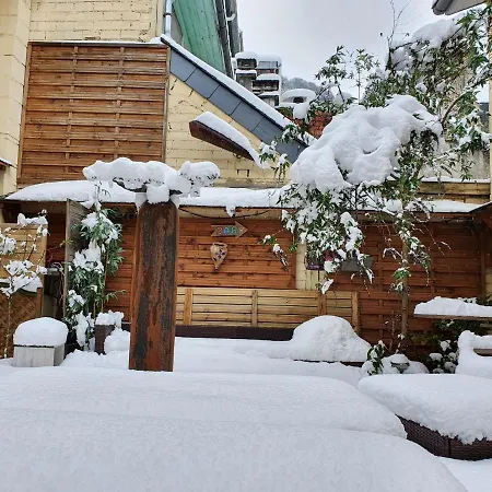 Le Patio De Luchon Bed & Breakfast
