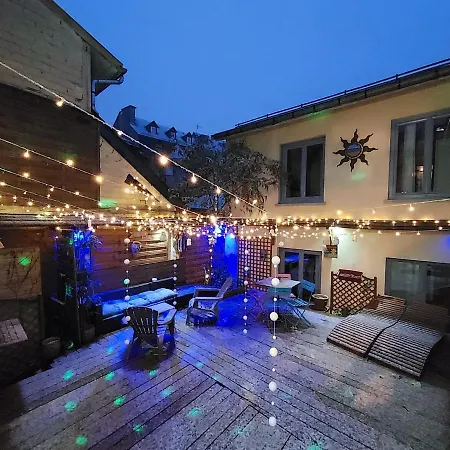 Le Patio De Luchon Frühstückspension Bagnères-de-Luchon