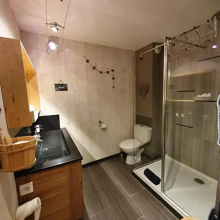 Le Patio De Luchon 住宿加早餐酒店 3*