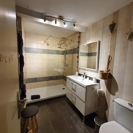 Le Patio De Luchon Frühstückspension 3*