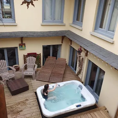 Bed & Breakfast Le Patio De Luchon 3*