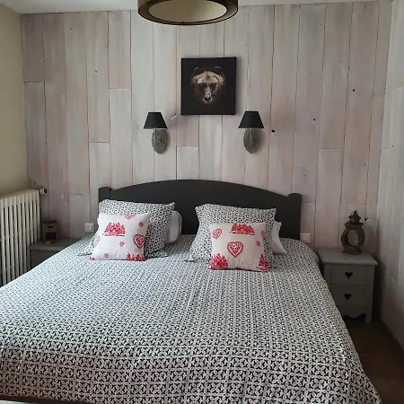 Le Patio De Luchon Bed & Breakfast 3*